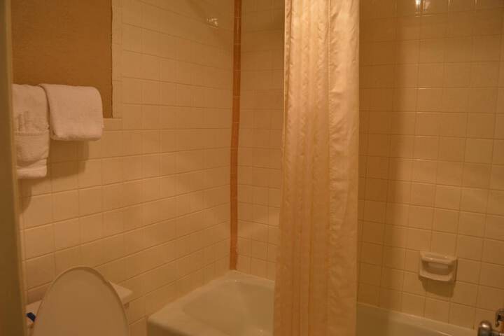 Room 14 of 35