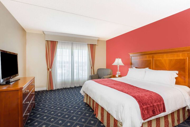 Room 42 of 61