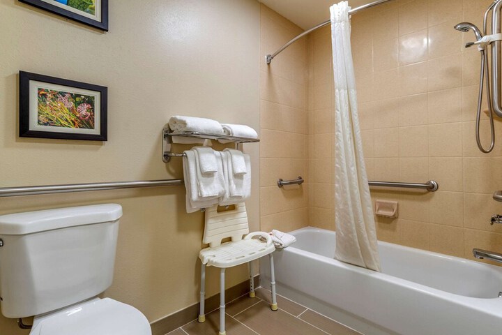Comfort Suites Niceville Near Elgin Air Force Base