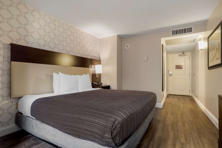 Room 39 of 52