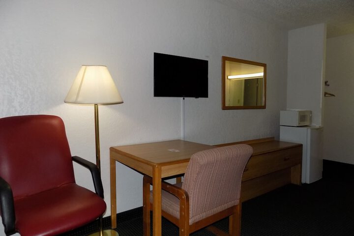 Room 22 of 26