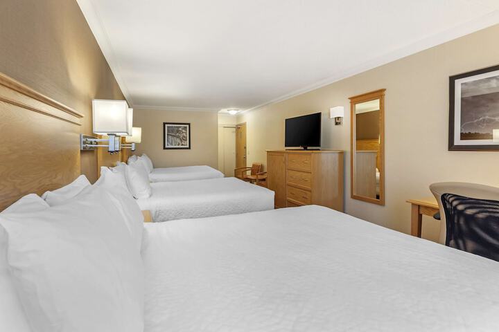Best Western Plus Cobourg Inn & Convention Centre