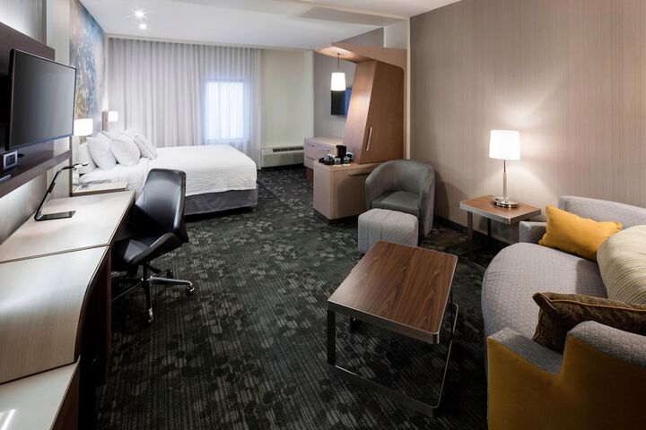 Courtyard by Marriott Houston North / Shenandoah