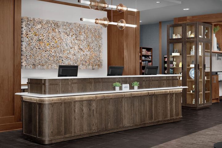 Courtyard by Marriott Richmond Downtown