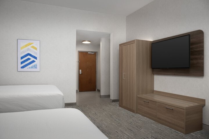 Room 19 of 50