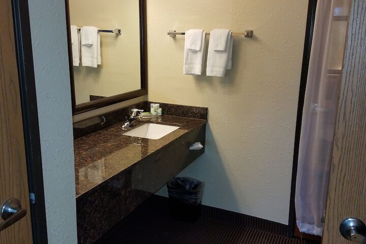 AmericInn by Wyndham Menomonie