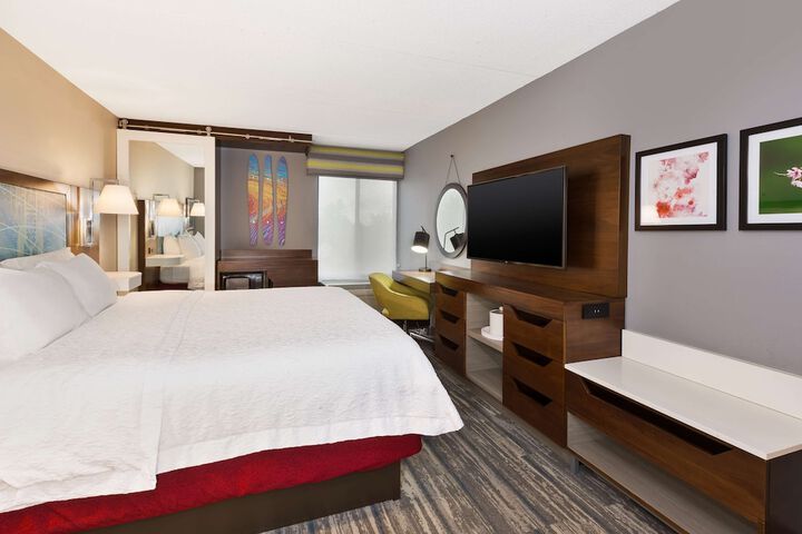 Room 21 of 43