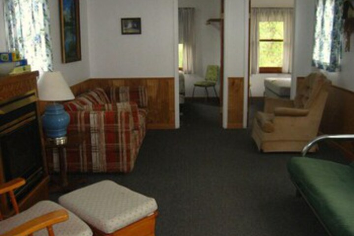 Shady Hollow Resort