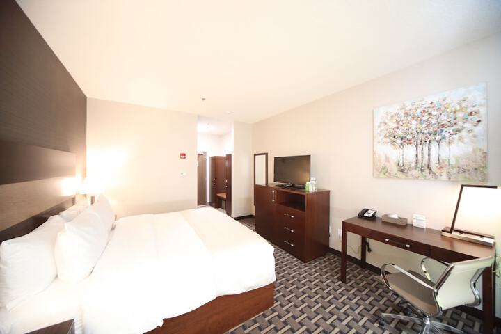 Room 19 of 53