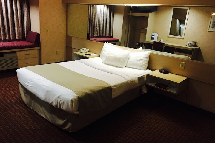 Microtel Inn & Suites by Wyndham Baldwinsville / Syracuse