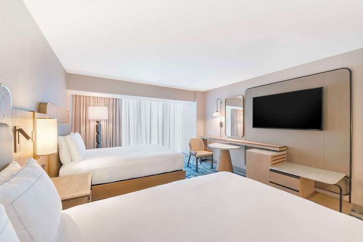 Hilton Anaheim