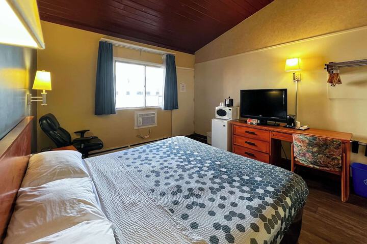 Room 39 of 61