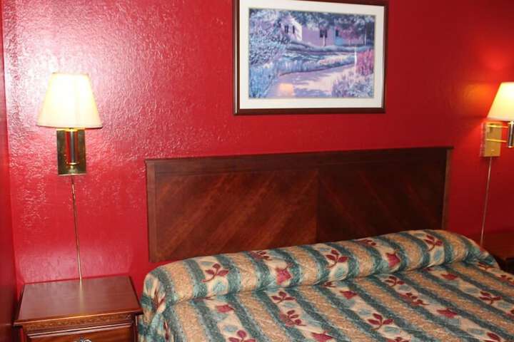 Room 16 of 31