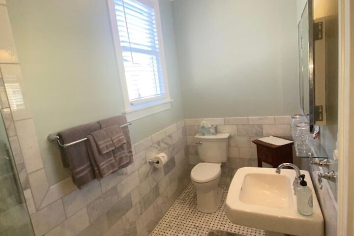 Room 12 of 43