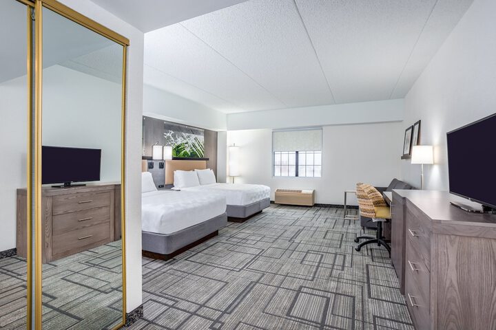 Holiday Inn Lafayette-City Centre by IHG