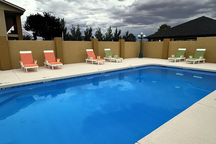 Pool 4 of 31