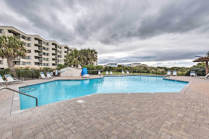 Pool 5 of 34