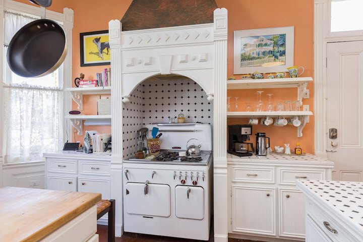 Coppersmith Inn B & B