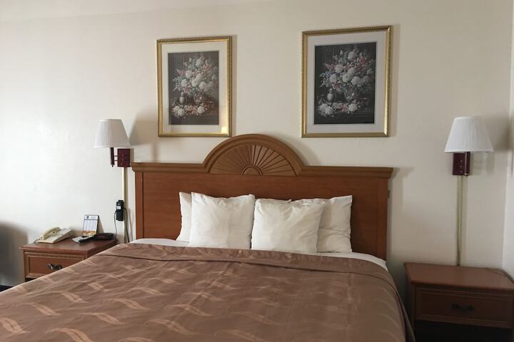 Room 38 of 62
