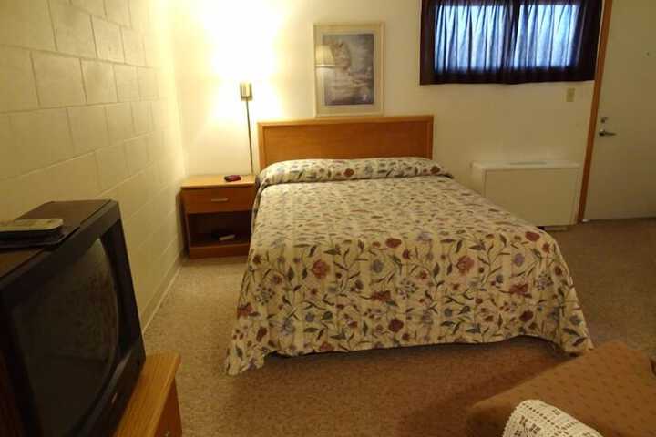 Cresco Motel