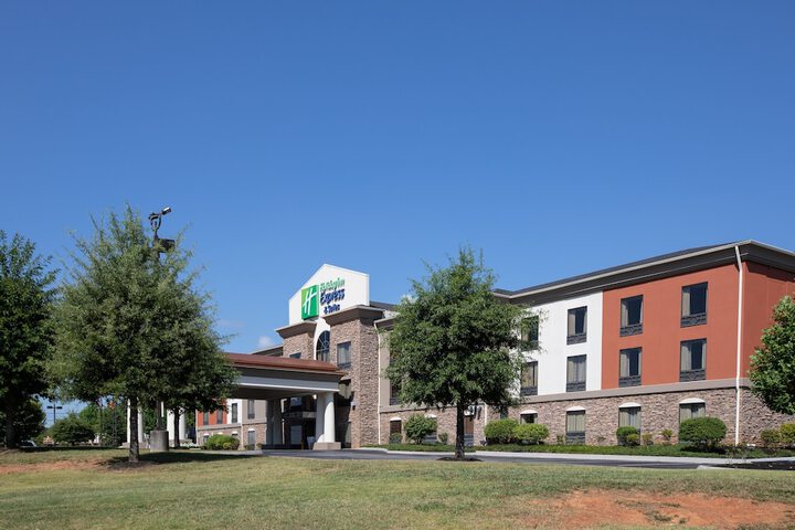 Hotel 11 of 76
