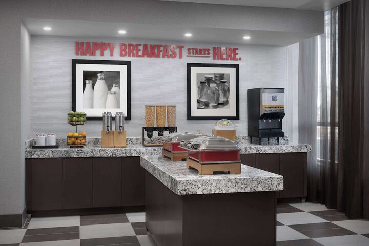 Hampton Inn Washington DC NoMa Union Station