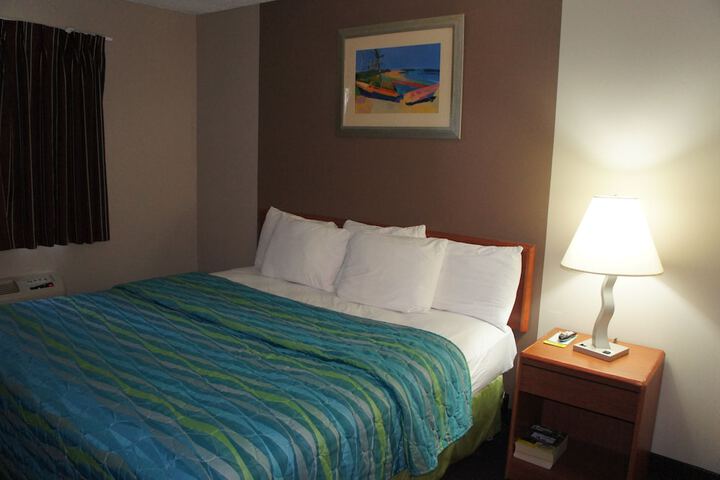 Room 21 of 63