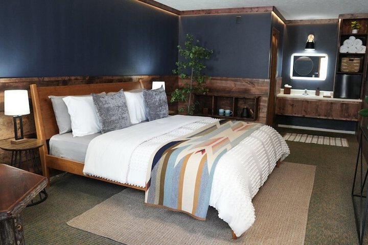 Country Mountain Inn