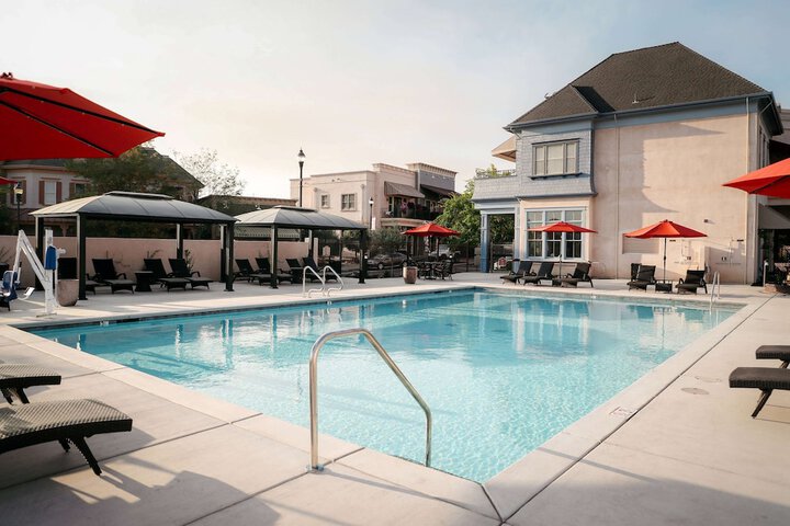 Pool 18 of 68