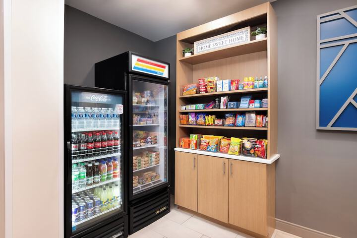 Holiday Inn Express Atlanta West - Theme Park Area by IHG