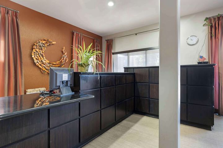 Hotel Interior 6 of 56