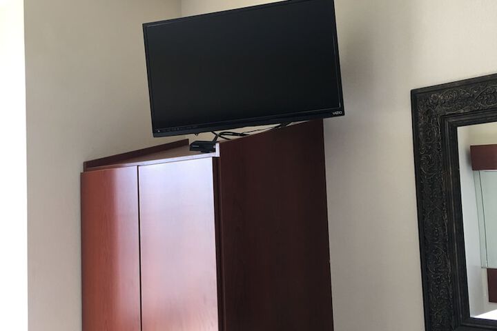 Room 43 of 67