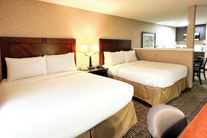 Room 15 of 62