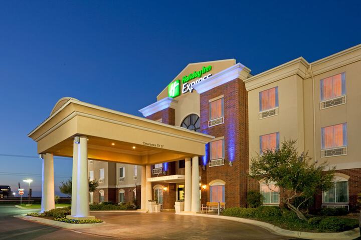 Hotel 11 of 45