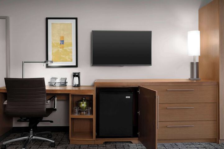Hyatt Place Boulder / Pearl Street
