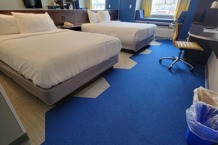 Room 15 of 54