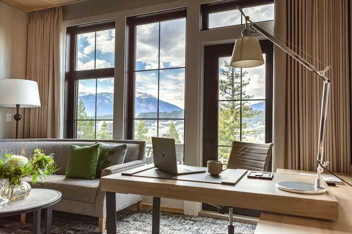 Headwaters Lodge at Eagle Ranch Resort