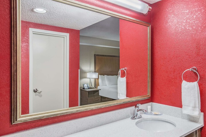 Room 20 of 58