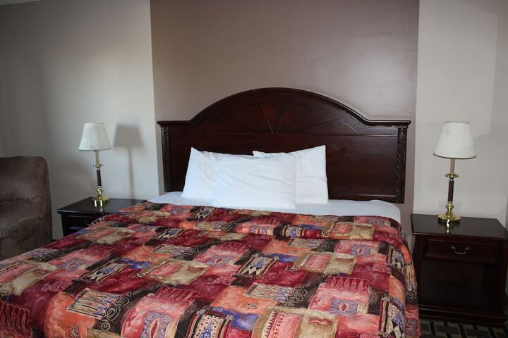 Room 20 of 63