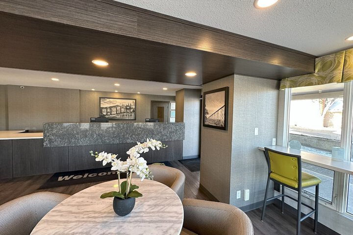 Hotel Interior 14 of 96