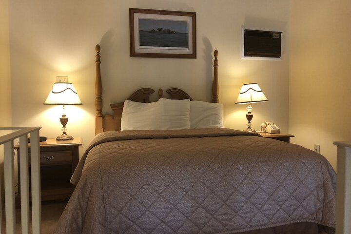 Room 41 of 65