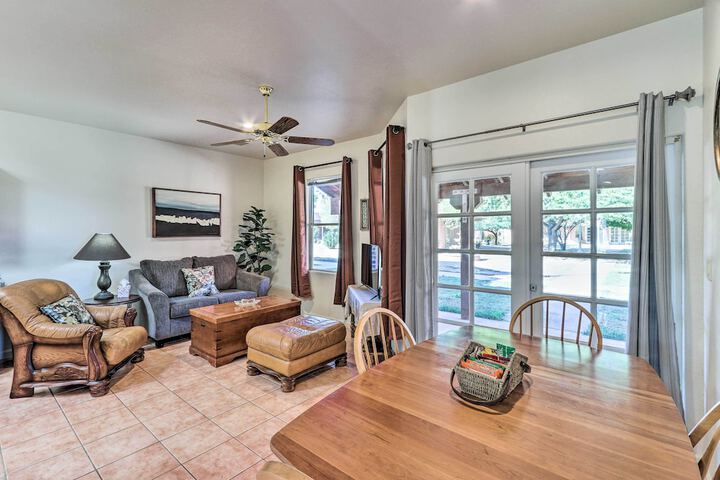 Eloy Desert Oasis w / Courtyard & Pool Access!