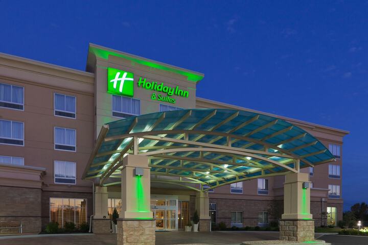 Hotel 4 of 44
