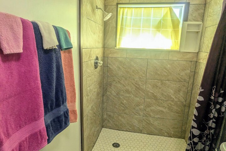 Room 177 of 286