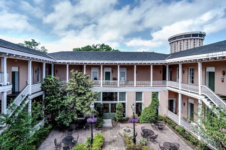 Malaga Inn