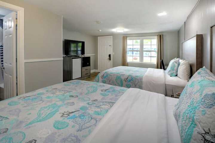 Room 54 of 70