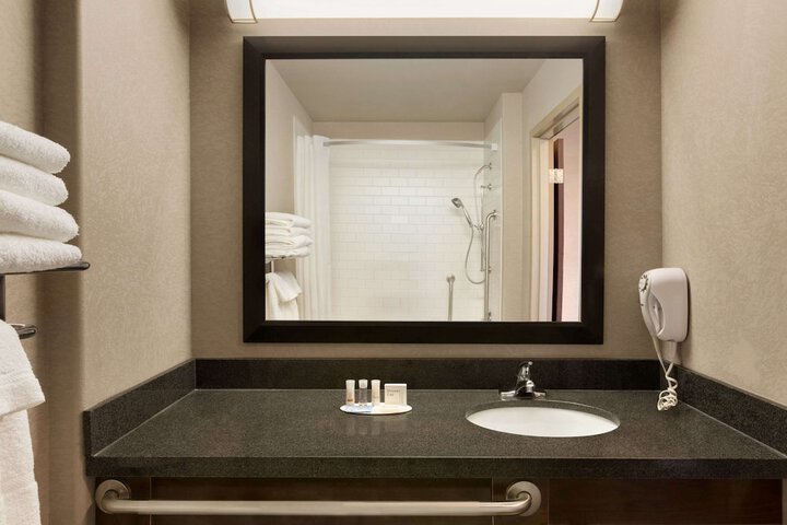 Room 14 of 31
