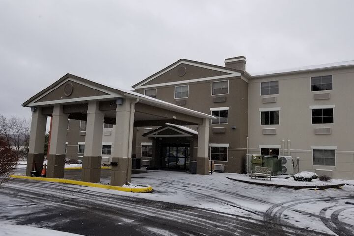 Hotel 2 of 29