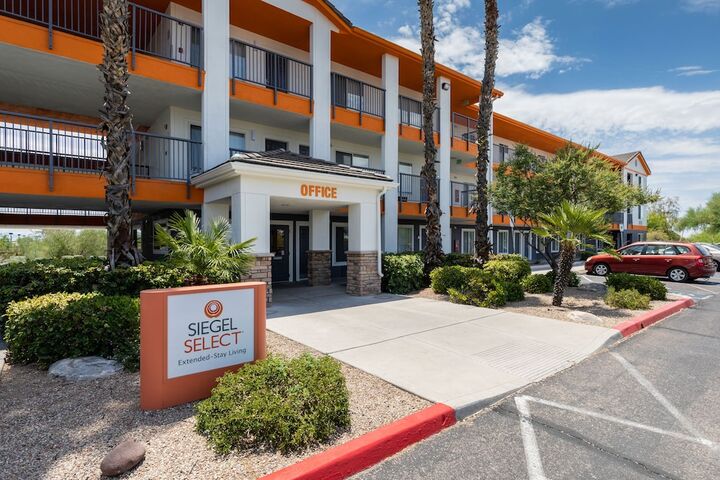 Hotel 3 of 16