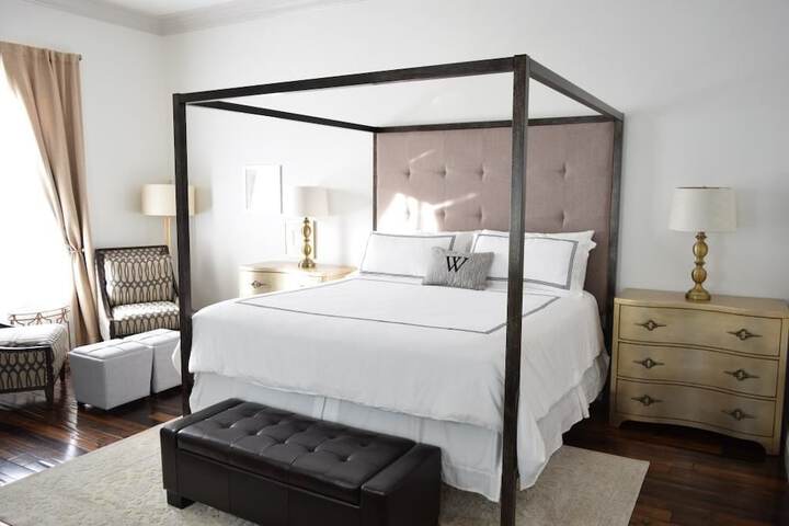 Room 30 of 50